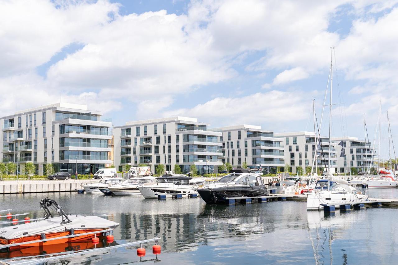 Yacht Park With Sea View By Lion Apartments Гдыня Экстерьер фото